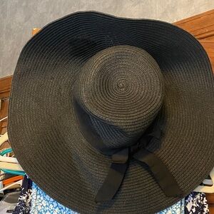Black Straw Floppy Hat